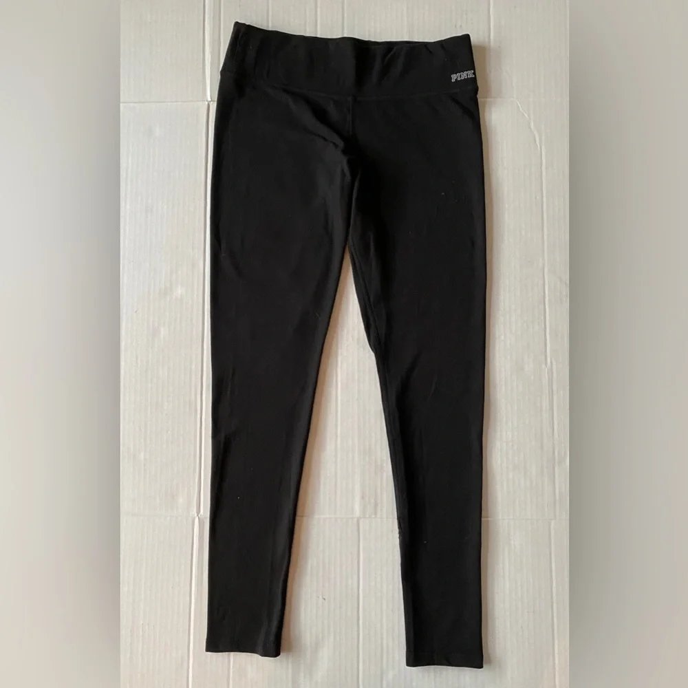 Victoria’s Secret PINK Medium‎ Black Yoga Leggings